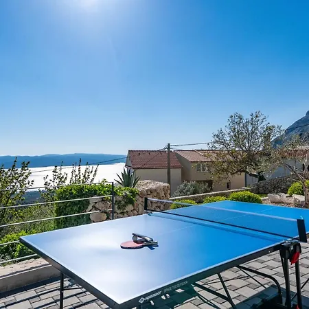 Βίλα Bellevue Bast *