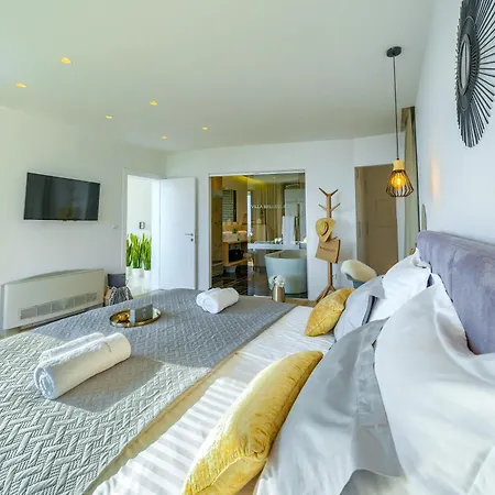 Bellevue Bast فيلة